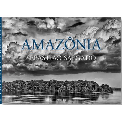  Sebastiao Salgado. Amazonia